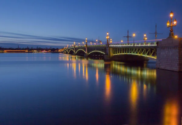 Szentháromság Híd Szentpéterváron Oroszország — Stock Fotó