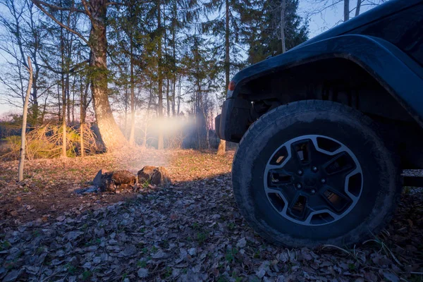 Région Leningrad Russie Avril 2019 Jeep Wrangler Feu Camp Wrangler — Photo