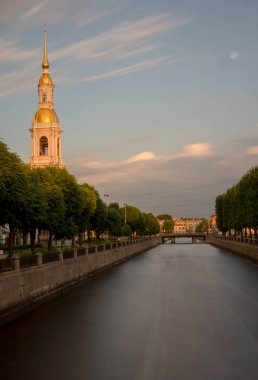 St. Petersburg 'daki St. Nicholas Katedrali 'nin çan kulesi. Rusya
