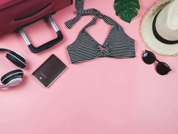Reise Und Sommerurlaubskonzept Ansicht Des Schwarz Weißen Streifenmusters Bikini Badeanzug — Stockfoto