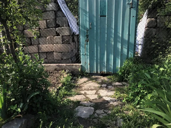 Background Texture Door Wickets Enter Garden Patch Fence Mesh Fence — Stock Photo, Image