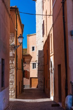 Sirolo 'nun Tarihi Merkezi. Ancona, Marche. İtalya.