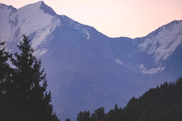 Vista Colorida Pôr Sol Glaciar Montanha Mont Blanc Atracção Turística — Fotografia de Stock