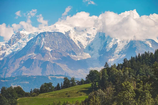 Vistas Glaciar Montanha Mont Blanc Atracção Turística Popular Cena Pitoresca — Fotografia de Stock