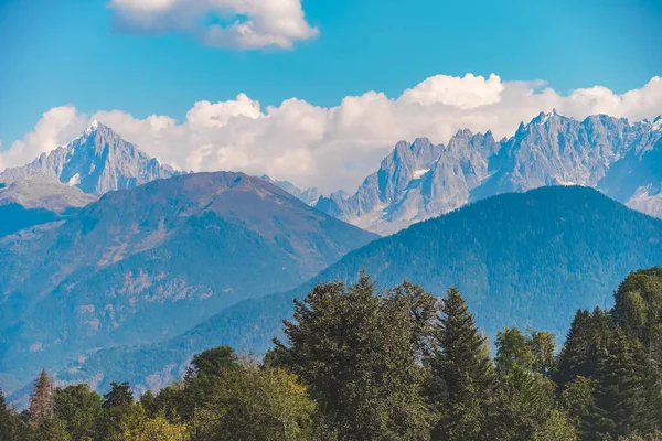Vistas Glaciar Montanha Mont Blanc Atracção Turística Popular Cena Pitoresca — Fotografia de Stock