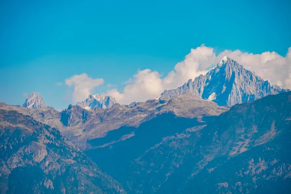 Vistas Glaciar Montanha Mont Blanc Atracção Turística Popular Cena Pitoresca — Fotografia de Stock