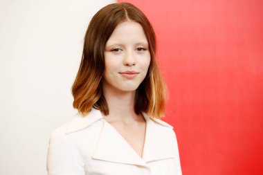 Venedik, İtalya - 1 Eylül 2018 'de Venedik, İtalya' da düzenlenen 75. Venedik Film Festivali sırasında Mia Goth, Suspiria adlı filmin fotoğraf çağrısına katıldı..