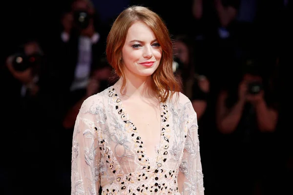 Venise Italie Août Emma Stone Marche Sur Tapis Rouge Film — Photo