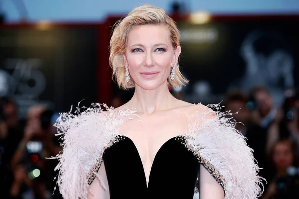 Venice Włochy Sierpnia Cate Blanchett Uczestniczy Premierze Filmu Narodziny Gwiazdy — Zdjęcie stockowe