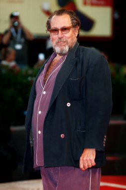 Julian Schnabel, Venedik Film Festivali 'nde 3 Eylül 2018' de Venedik, İtalya 'da düzenlenen 75.. 