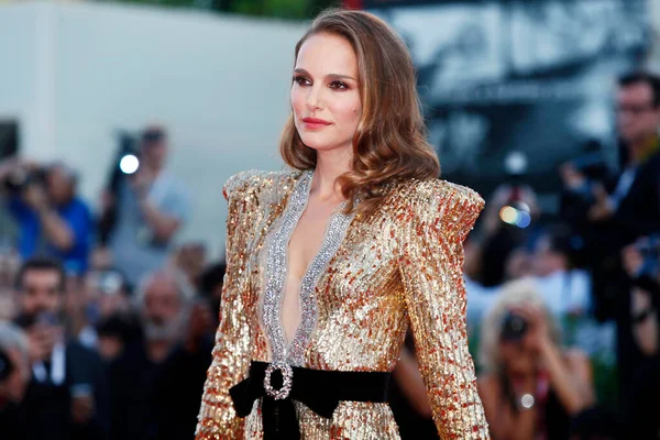 Venecia Italia Septiembre Natalie Portman Camina Por Alfombra Roja Película — Foto de Stock