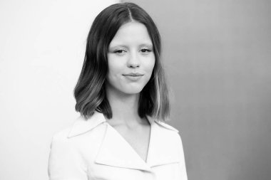 Venedik, İtalya - 1 Eylül 2018 'de Venedik, İtalya' da düzenlenen 75. Venedik Film Festivali sırasında Mia Goth, Suspiria adlı filmin fotoğraf çağrısına katıldı..