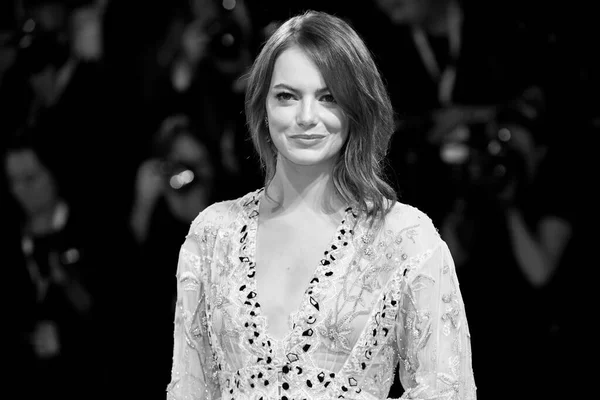 Venice Italy Emma Stone Berjalan Karpet Merah Dari Film Favourite — Stok Foto