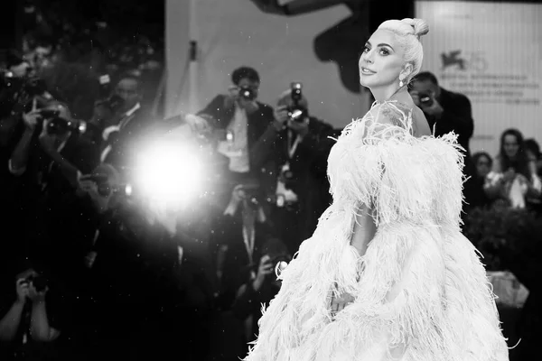 Venice Italy Lady Gaga Menghadiri Pemutaran Perdana Film Star Born — Stok Foto