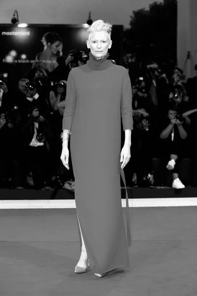 Venice Italy September Tilda Swinton Walks Red Carpet Movie Suspiria — Stock Photo, Image