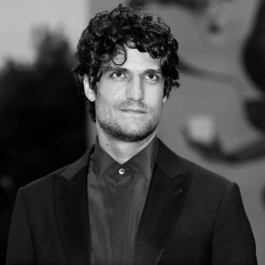 VENICE, İtalya - 7 Eylül 2018 'de Venedik, İtalya' da düzenlenen 75. Venedik Film Festivali sırasında Louis Garrel, 