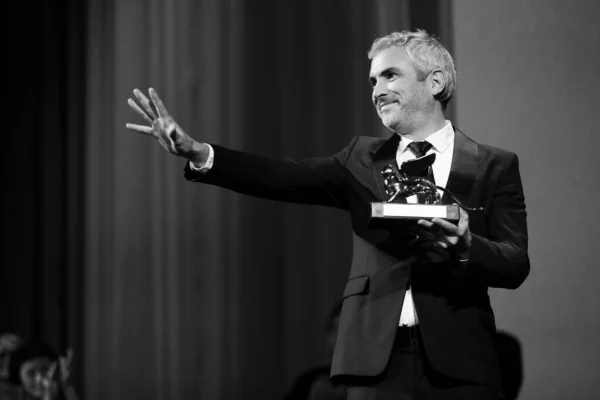 Venice Itália Setembro Alfonso Cuaron Recebe Leão Ouro Para Melhor — Fotografia de Stock