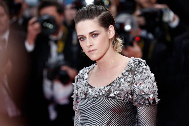 Kristen Stewart, 14 Mayıs 2018 'de Fransa' nın Cannes kentinde düzenlenen 71. Cannes Film Festivali sırasında 'BlacKkklansman' ın gösterimine katılıyor.. 