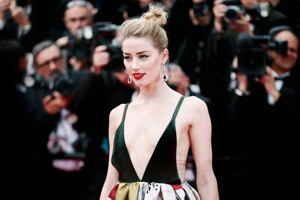 Amber Heard Mayıs 2018 Cannes Fransa Düzenlenen Cannes Film Festivali — Stok fotoğraf