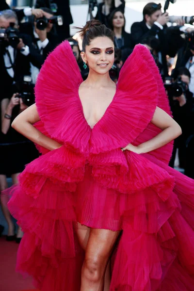 Cannes France May Deepika Padukone Attends Premiere Ash Purest White — Stock Photo, Image