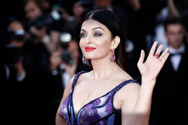 Cannes France May Aishwarya Rai Відвідує Показ Girls Sun Під — стокове фото
