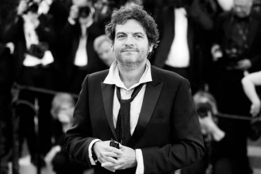 Matthieu Chedid, 12 Mayıs 2018 'de Fransa' nın Cannes kentinde düzenlenen 71. Cannes Film Festivali sırasında 