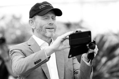Yönetmen Ron Howard, 15 Mayıs 2018 'de Cannes, Fransa' da düzenlenen 71. Cannes Film Festivali sırasında 'Solo: A Star Wars Story' nin fotoğraf çağrısına katıldı..