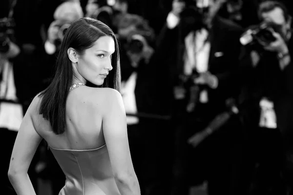 Cannes France May Bella Hadid Attends Premiere Ash Purest White — Stock Photo, Image