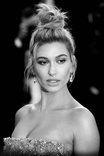 Cannes France May Hailey Baldwin Attends Screening Girls Sun 71St — Stock Photo, Image