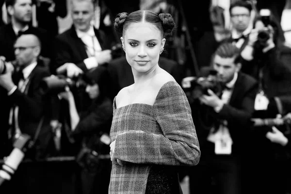 Cannes Francia Maggio Xenia Tchoumitcheva Partecipa Alla Proiezione Yomeddine Durante — Foto Stock