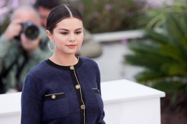 CANNES, FRANCE - MAY 15: Selena Gomez attends the photo-call of the movie 