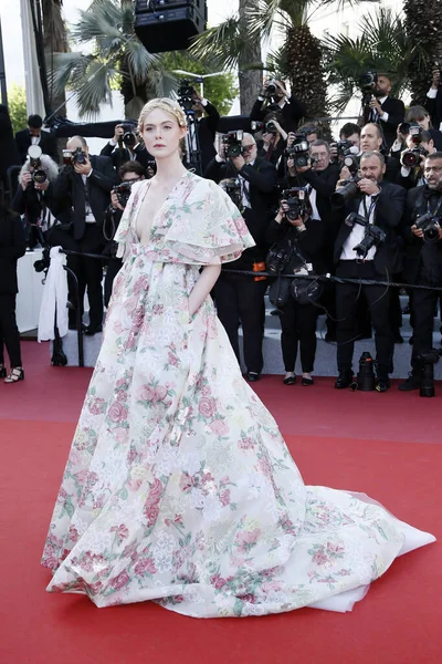 Cannes Francie Května Elle Fanning Zúčastní Premiéry Filmu Les Miserables — Stock fotografie