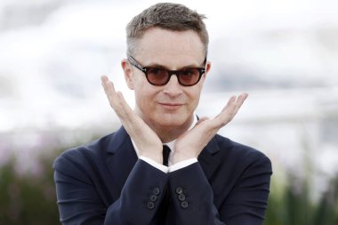 Cannes Film Festivali sırasında 18 Mayıs 2019 'da Fransa' nın Cannes kentinde düzenlenen 72. Cannes Film Festivali sırasında Nicolas Winding Refn 