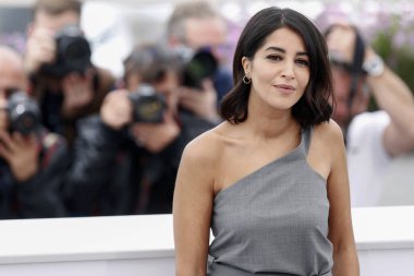Leila Bekhti, 21 Mayıs 2019 'da Fransa' nın Cannes kentinde düzenlenen 72. Cannes Film Festivali sırasında 