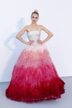CAP D 'ANTIBES, FRANCE - 23 MAYIS: Meredith Mickelson Cannes Gala 2019 Hotel du Cap-Eden-Roc' ta 23 Mayıs 2019 tarihinde Cap d 'Antibes, Fransa. 