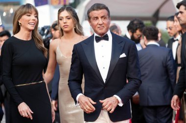 Jennifer Flavin, Sylvester Stallone, Sophia Rose Stallone, 25 Mayıs 2019 'da Fransa' nın Cannes kentinde düzenlenen 72.. 