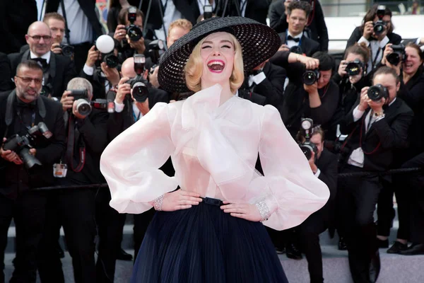 Cannes France May Elle Fanning Attends Premiere Movie Once Time — Stock Photo, Image