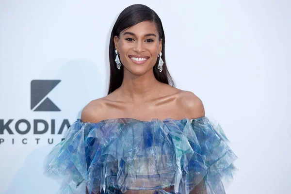 Cap Antibes Francja Maj Cindy Bruna Uczestniczy Gali Amfar Cannes — Zdjęcie stockowe