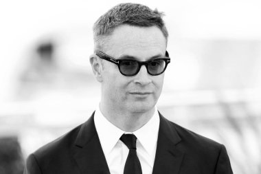 Cannes Film Festivali sırasında 18 Mayıs 2019 'da Fransa' nın Cannes kentinde düzenlenen 72. Cannes Film Festivali sırasında Nicolas Winding Refn 