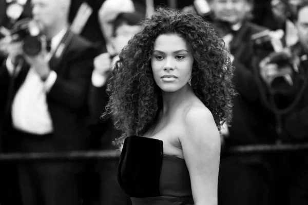 Cannes France May Tina Kunakey Attends Premiere Les Miserables 72Nd — Stock Photo, Image