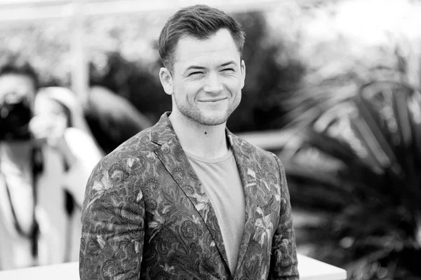 Cannes France May Taron Egertonは 2019年5月16日にフランスのカンヌで開催された第72回カンヌ映画祭で Rocketman の写真撮影に参加します — ストック写真