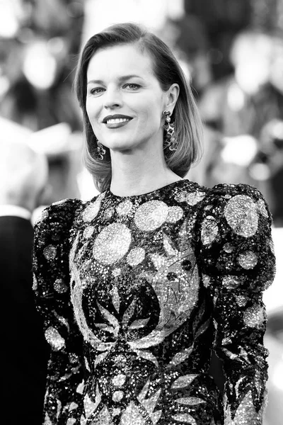 Cannes France Mai Eva Herzigova Assiste Première Rocketman Lors 72Ème — Photo