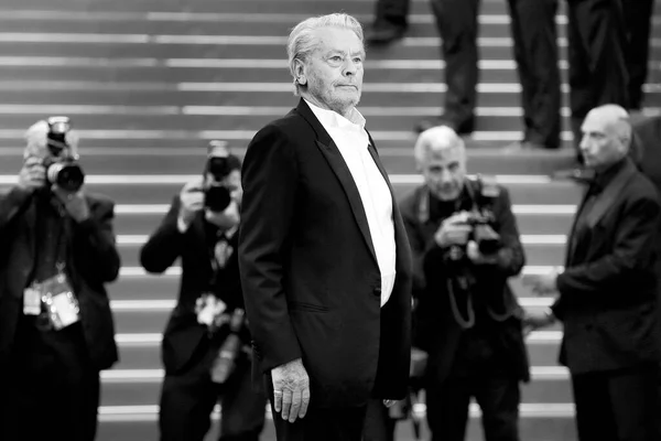 フランス カンヌ国際映画祭2019年5月19日 フランス カンヌで開催される第72回カンヌ国際映画祭にて アラン デロンがプレミア上映された — ストック写真