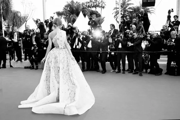 Cannes France May Kimberley Garner Adopts Premiere Movie Belle Epoque — 스톡 사진