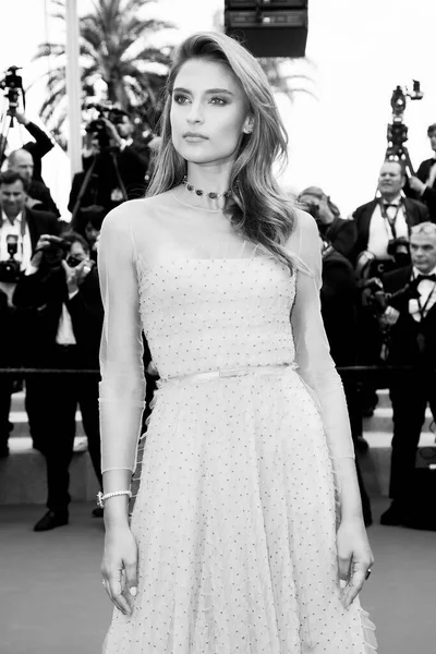 Cannes Francie Května Fernanda Liz Zúčastní Premiéry Filmu Belle Epoque — Stock fotografie