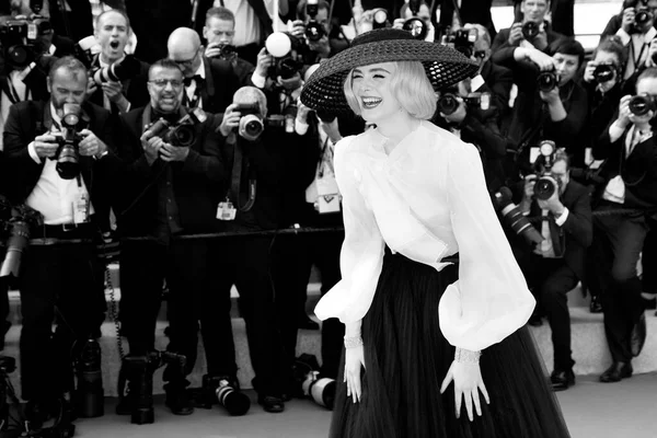 Cannes France May Elle Fanning Attends Premiere Movie Once Time — Stock Photo, Image