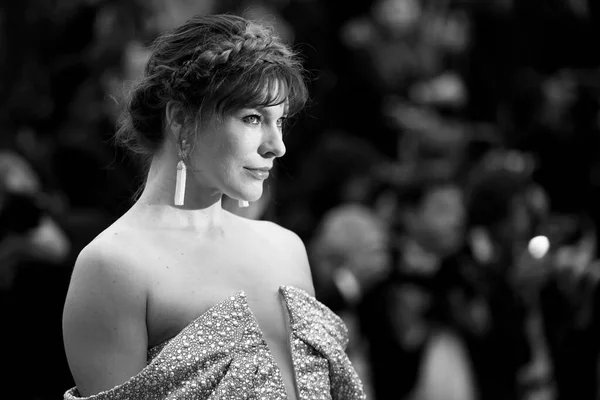Cannes France Mai Milla Jovovich Assiste Première Film Sibyl Lors — Photo