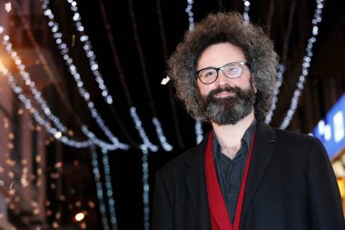 SANREMO, İtalya, 4 Şubat 2019: Şarkıcı Simone Cristicchi, İtalya 'nın Sanremo kentindeki Ariston Tiyatrosu' nda düzenlenen 69.. 