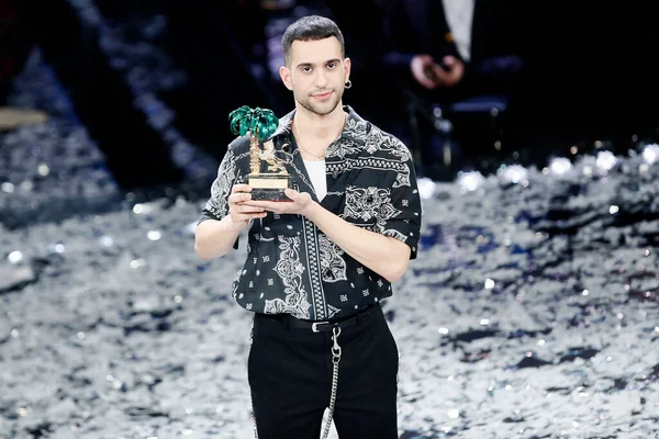 Sanremo Włochy Lutego 2019 Singer Mahmood Jest Zwycięzcą Włoskiego Festiwalu — Zdjęcie stockowe