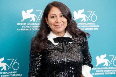 Venedik, İtalya - 29 Ağustos 2019 'da Venedik, İtalya' da düzenlenen 76. Venedik Film Festivali sırasında Haifaa Al Mansour 